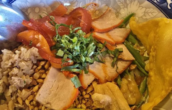 ร้านเจ๊เนี้ยว : ก๋วยเตี๋ยวไทย สวรรคโลก